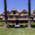 Υπάρχουν στοιχειωμένα σπίτια στις μέρες μας;Winchester Mystery House)